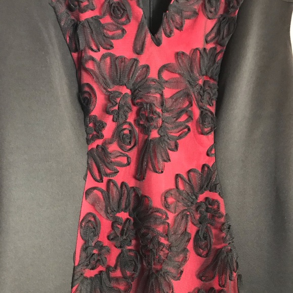 CONNECTED Ribbon Dress - Picture 2 of 8